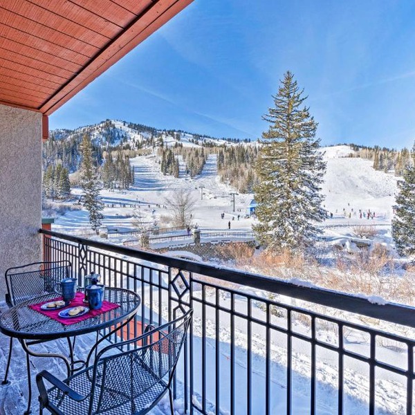 Solitude Creekside Condo - Closest to Ski Lift!