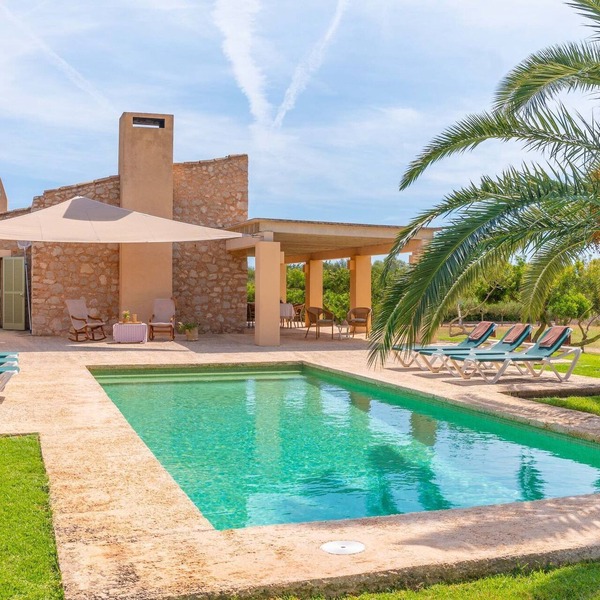 Son Floriana - Villa With Private Pool. Free Wifi
