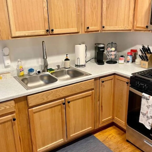 Spacious 1 BR Unit w/Washer-Dryer and Parking