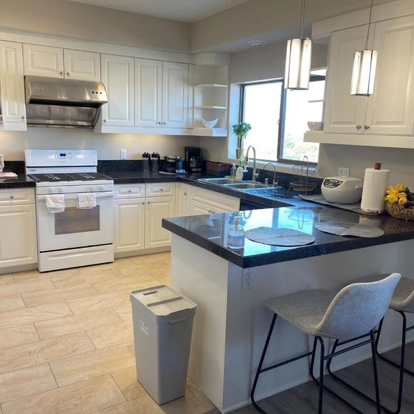 Spacious 2 Bed, 2-Bath Apartment in Monterey Park