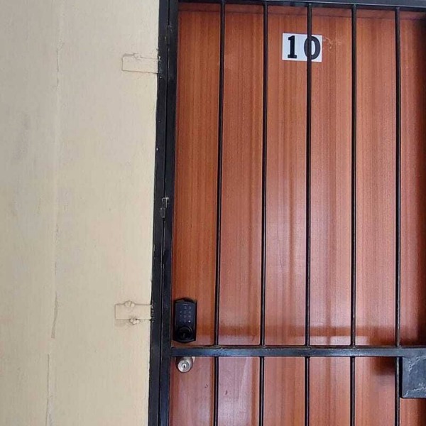 Spacious 2-bedroom and den Appartment with AC, WiFi in charming Puerto Vallarta