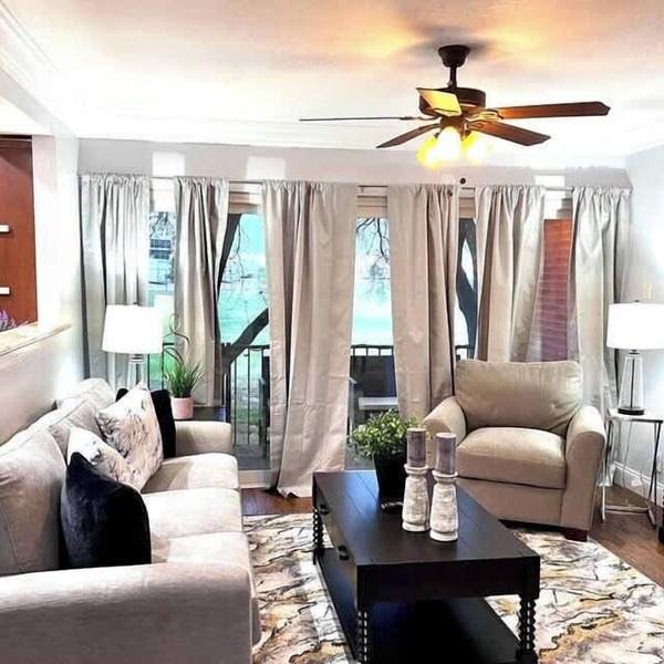 Spacious 2BD Condo HWY360/30 Grand Prairie (GP22B)
