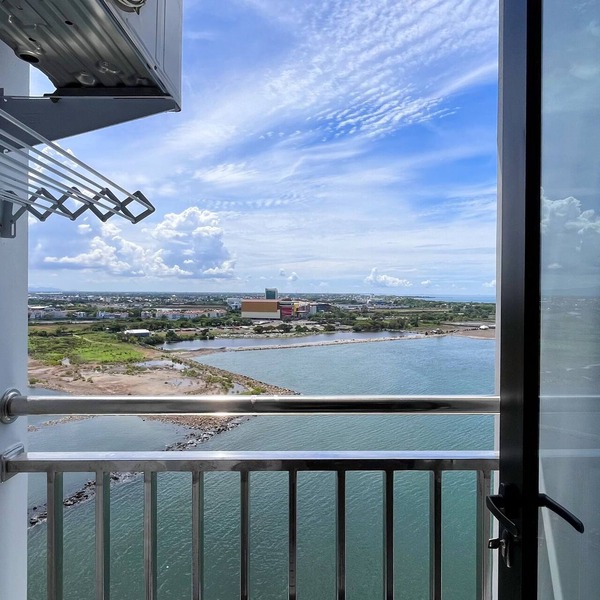 Spacious 2Br At Delft Ciputra Makassar Apartment