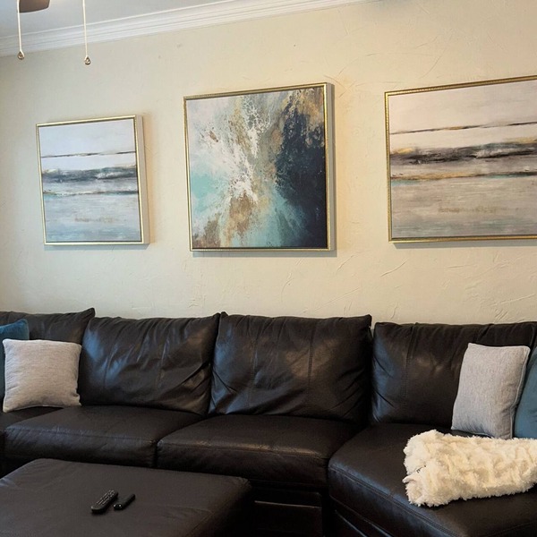 Spacious 2nd fl 4 bedroom 2 bath apartment