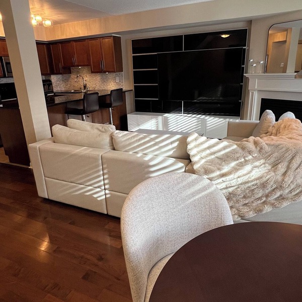 Spacious 3 Bdrm Townhome in Liberty Village