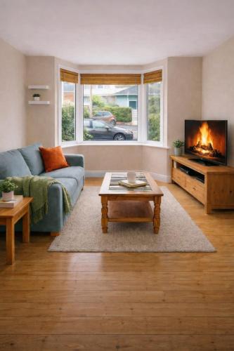 Spacious 3-Bed Home near Avonmouth & M5, Bristol -Ideal for contractors and work stays