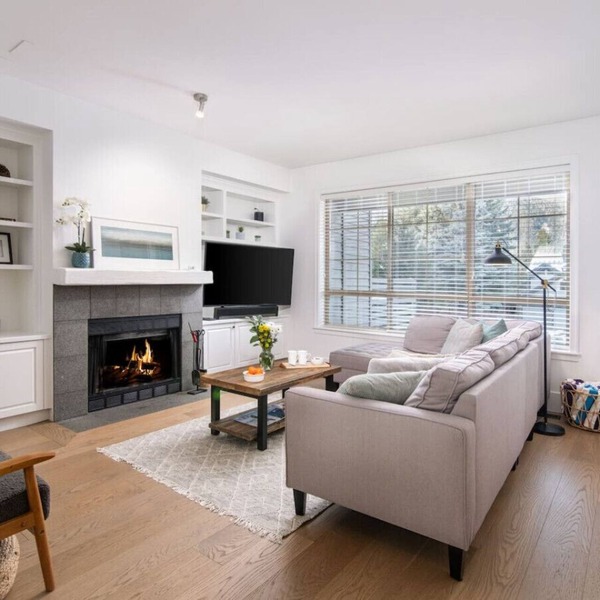 Spacious 3-Level 4BR | Private Hot Tub & Garage