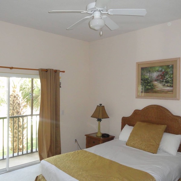 Spacious 3Br 2Ba condo located on Amenity Filled Resort Near Disney.