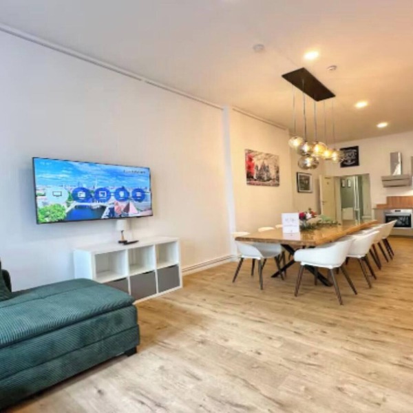 Spacious 4-Bedroom Apartment in Prenzlauer Berg, Berlin