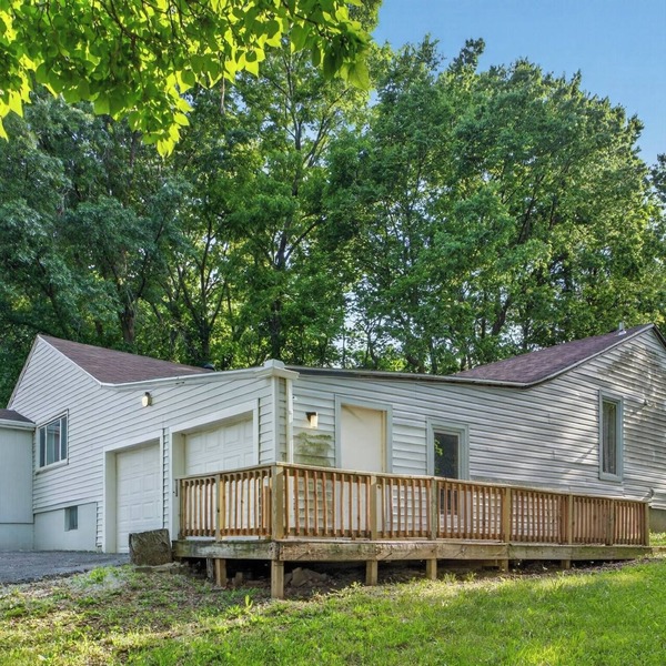 Spacious 4-bedroom house in a fantastic Independence neighborhood