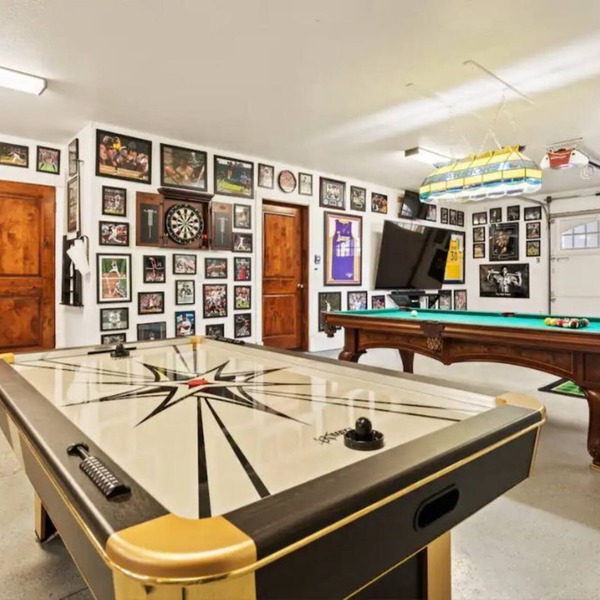 Spacious 4BR/3BA Family Home + Must See Game Room.