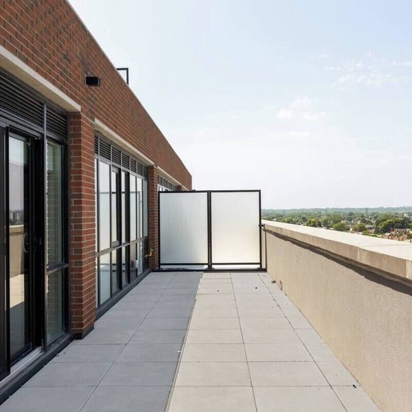 Spacious 4BR Suite Getaway with AMAZING City Views