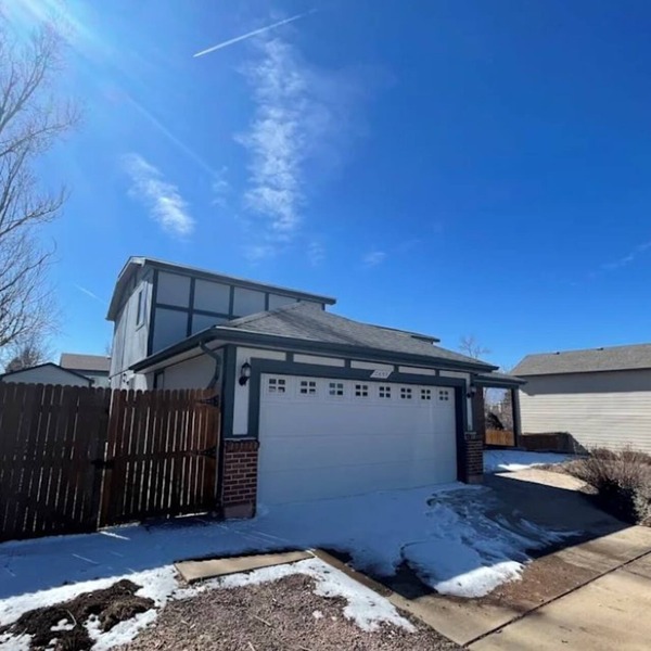 Spacious 5-bedroom house in delightful Colorado Springs with WiFi, AC