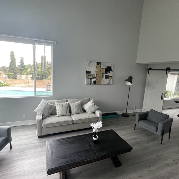 Spacious 5-bedroom house with fabulous view in Hacienda Heights