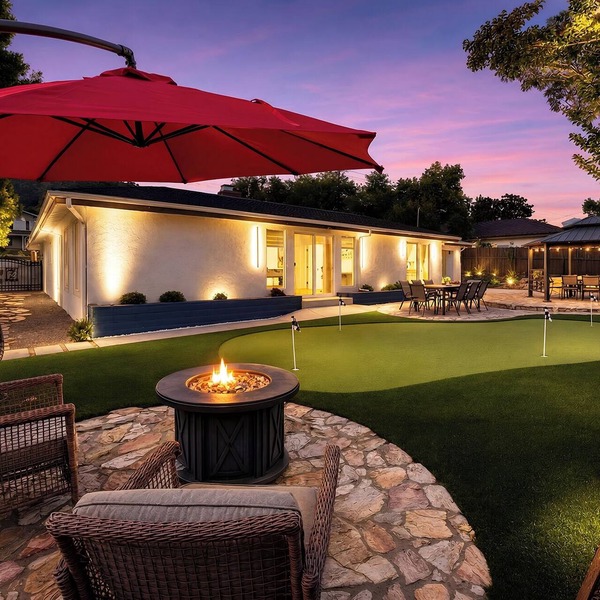 Spacious 5-bedroom country house in tranquil Glendora with AC