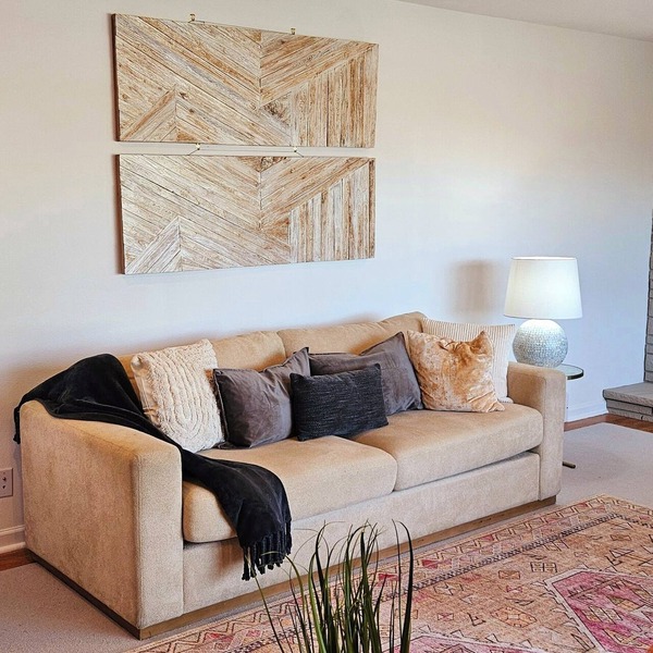 Spacious 5-bedroom house in Seattle with Air Conditioning, Wi-Fi, View & Laundry