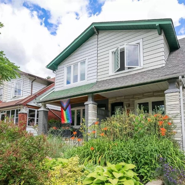 Spacious and charming 3 BR home in Leslieville