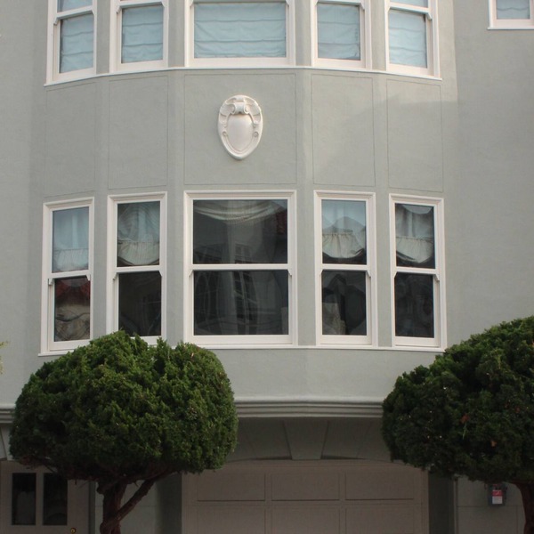 Spacious and Charming Marina District Home Steps from the Bay