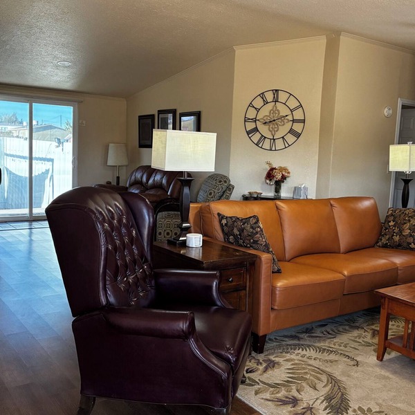 Spacious and Pet friendly with perfect climate control using central Ac/Heat.