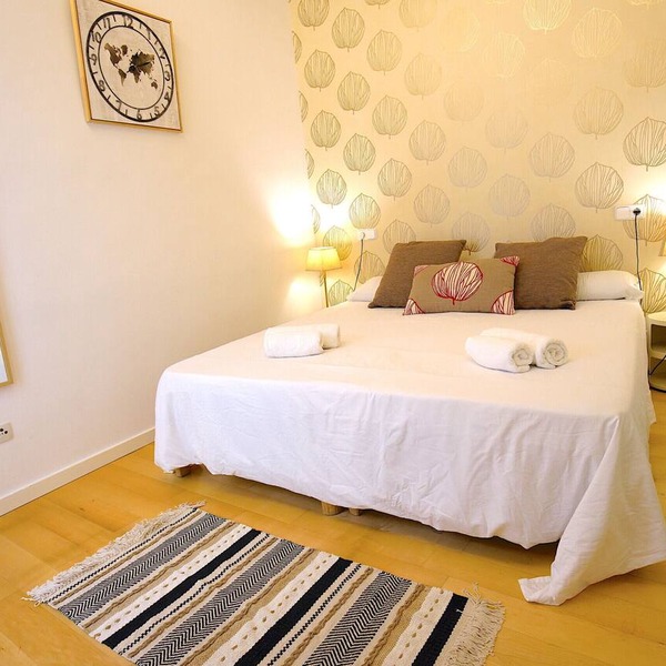 Spacious Apartment in Palma Old Town, Fully Equipped, Wifi, AC, Central , Bright