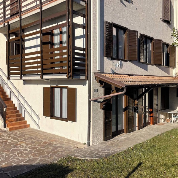 Spacious apartment for 6 people 3 rooms at the foot of the Brenta Dolomites