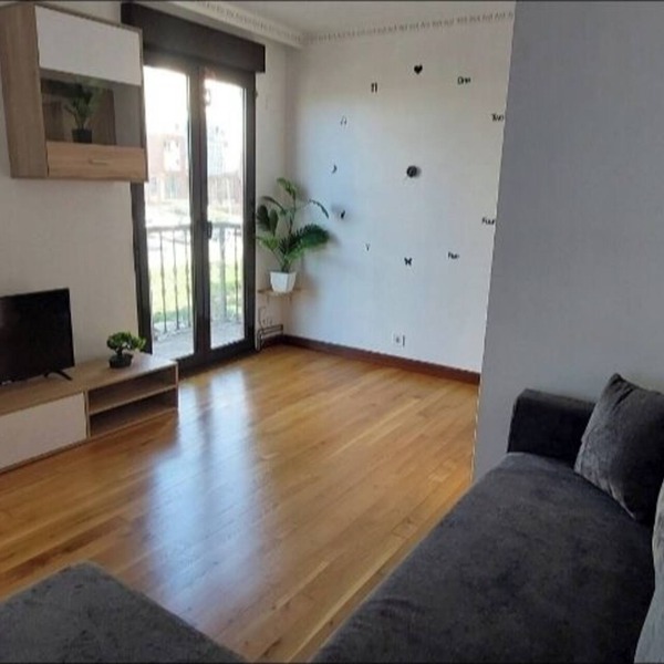 Spacious apartment with terrace in Maliaño