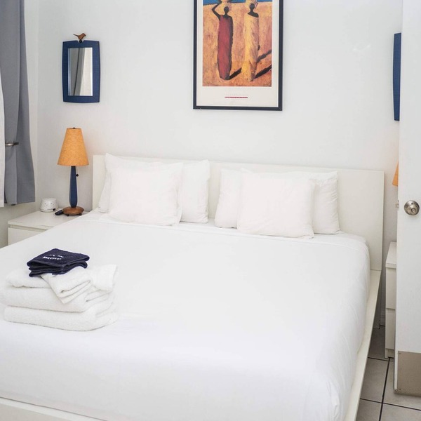 Spacious beach gem: Perfect for groups and couples