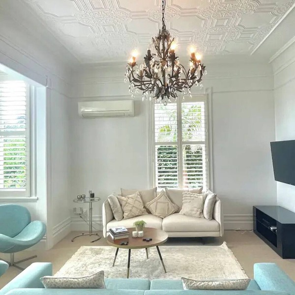 Spacious & beautifully appointed Parnell Villa with amazing city views