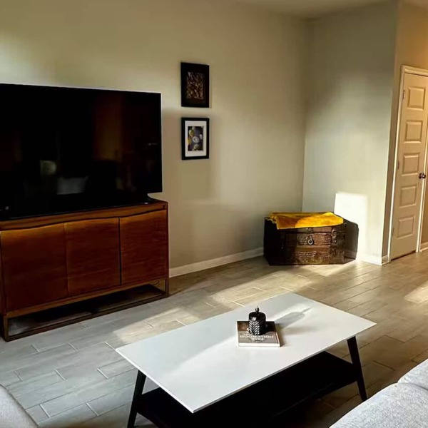 Spacious Buda South Austin Home Long Stay w/Pets in Quiet Neighborhood
