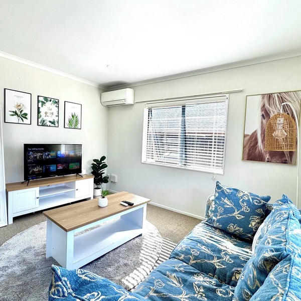 Spacious Comfty 4 BDMs in Rototuna