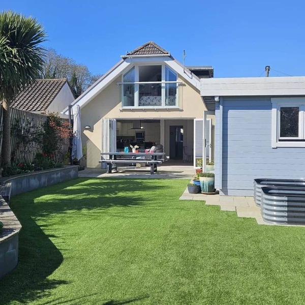 Spacious Countryside Home with Games Room & Large Garden Near Swanage