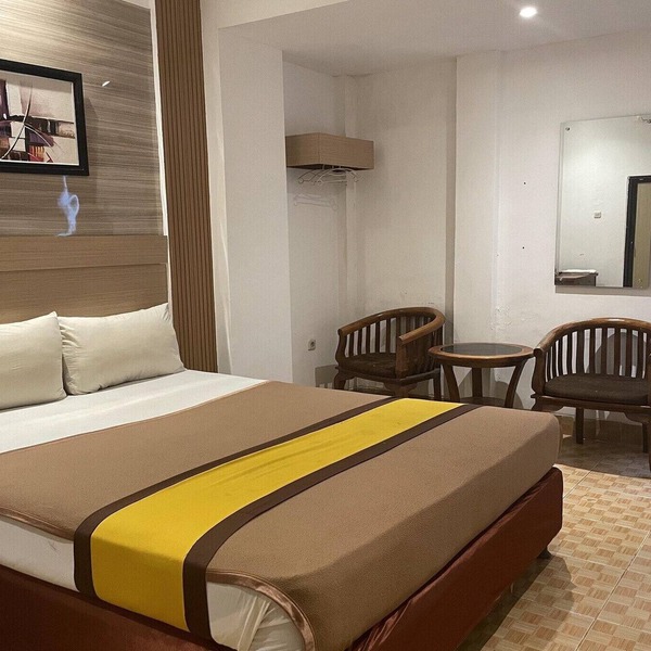Spacious DBL Suite Near Mall Panakkukang W/WiFi