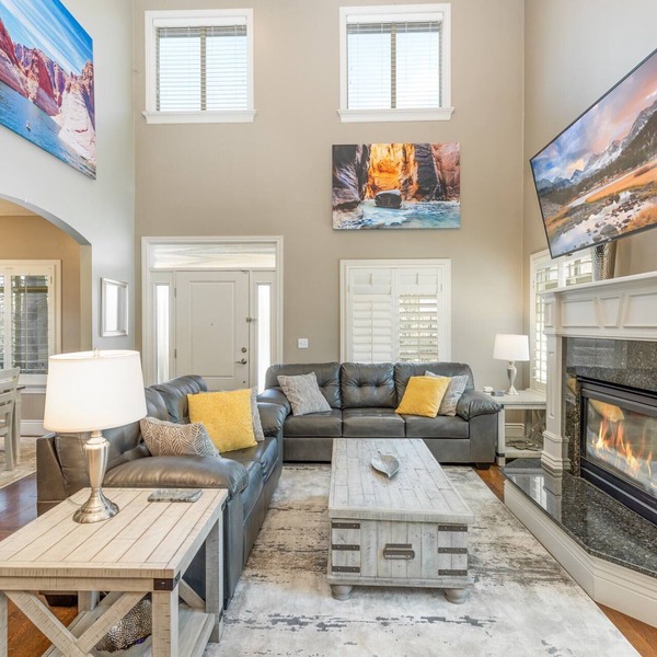 Spacious Family Fun Game Home Near Downtown SLC!