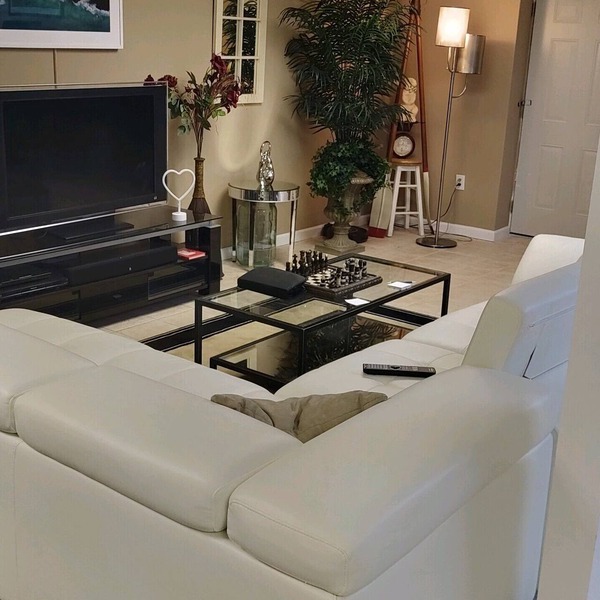 Spacious Hamptons Apartment. - New Pool House Available See Listing ID- 2719927