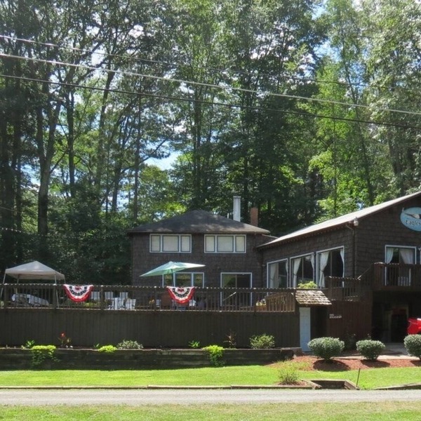 Spacious home on pristine Pine Creek! Great for family get togethers!