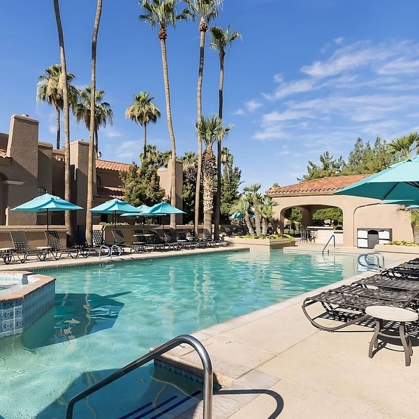 Spacious Lodging! Kitchen, Private Patio, Pet Access, Free Parking, 5 Pools!