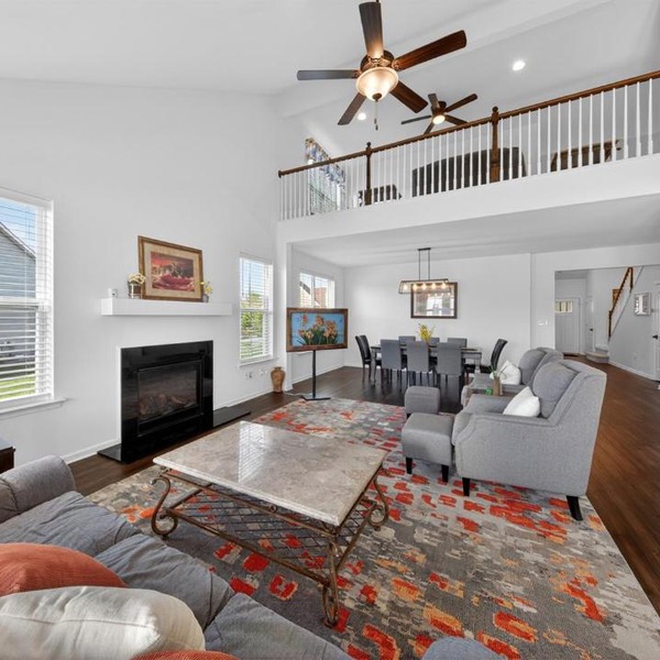 Spacious Middletown Family Retreat - Sleeps 8