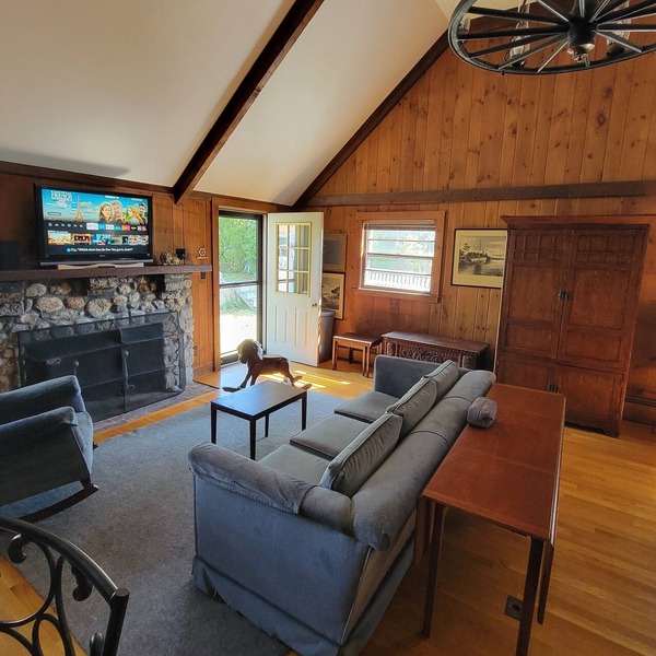 Spacious Oceanview Studio Apartment
