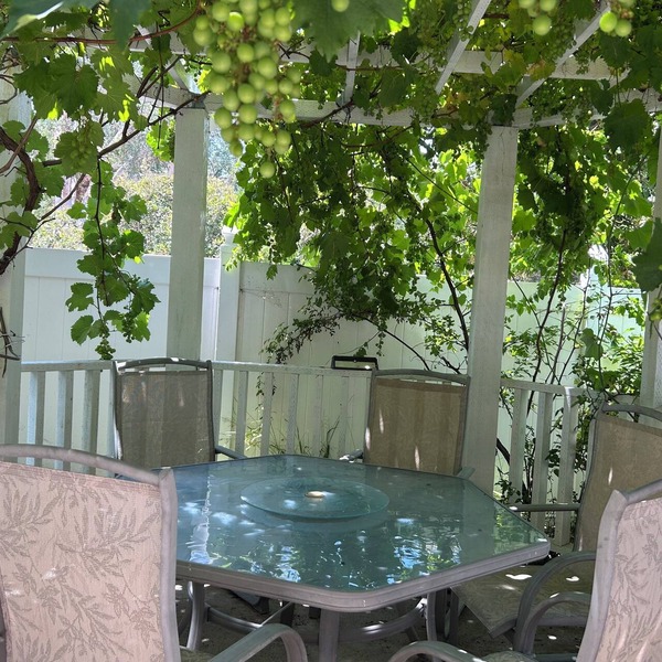 Spacious Pasadena home Near Cal Tech & Old Town