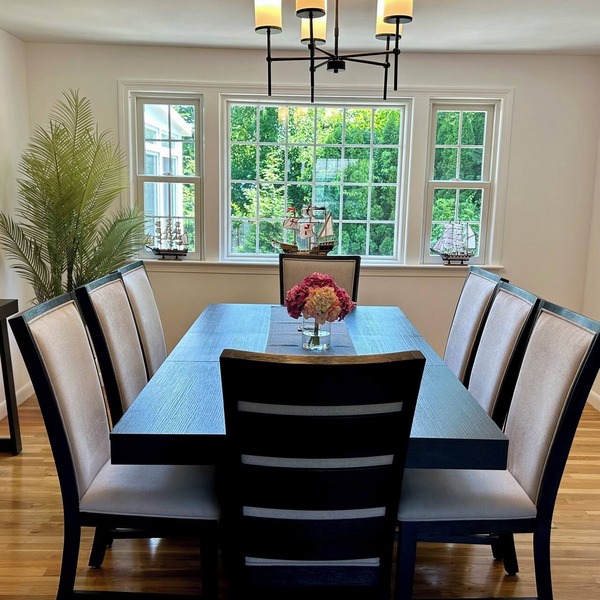 Spacious, Private Getaway for 8 with 3 Bedroom 6 Beds, Central A/C in Yarmouth