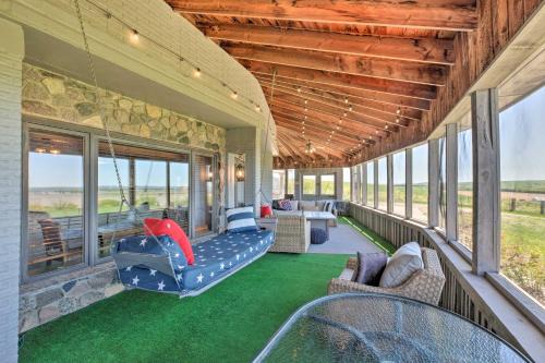 Spacious, Scenic Wagner Haven w/River Access