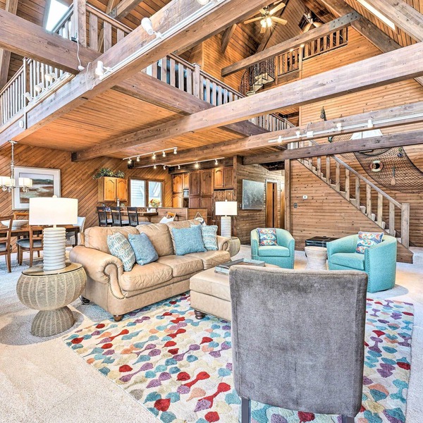 Spacious Syracuse Getaway w/Waterfront Deck!