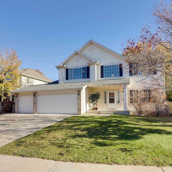 Spacious Thornton Home: 15 Mi to Downtown Denver!