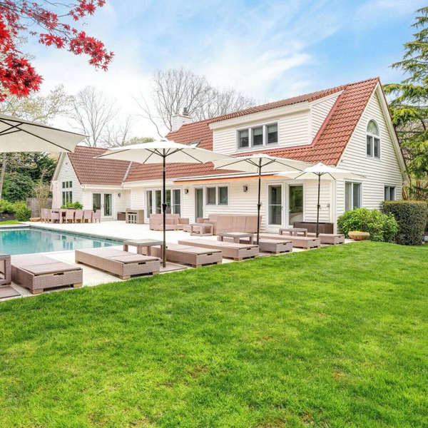 Spacious Wainscott Escape with Private Pool, Spa, and Luxurious.