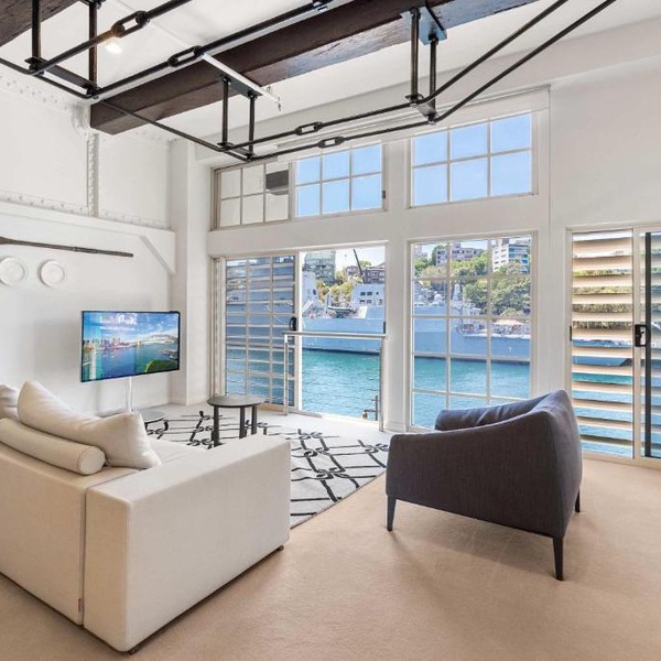 Spacious Waterfront Luxury at Woolloomooloo Wharf