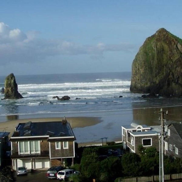 Spectacular Cannon Beach View Home - Life's a Beach