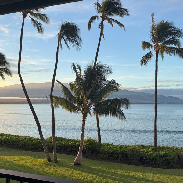 Spectacular Oceanfront Views