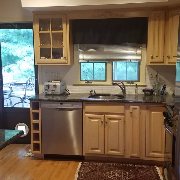 Split Level House (Top and Bottom Floor) in Hackensack, New Jersey 07601 NJ 0760