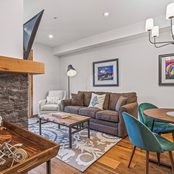 Spring Creek Vacations 1 BR Condo 107TM