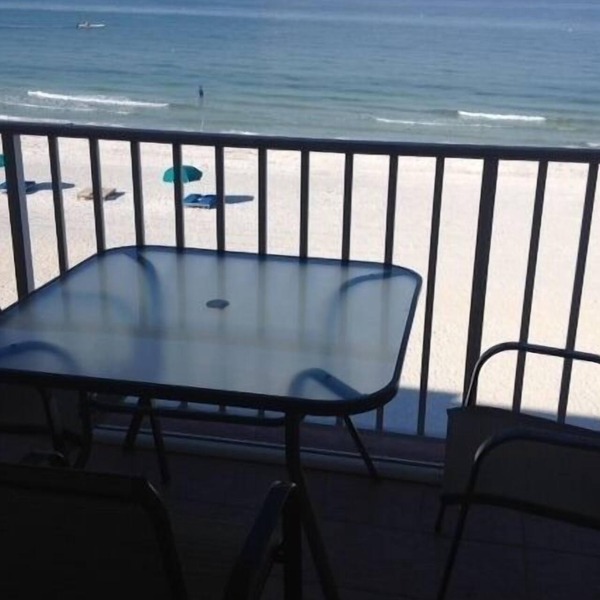 Spring special for newly renovated beachfront 2 bedroom, 2 bath beachfront condo